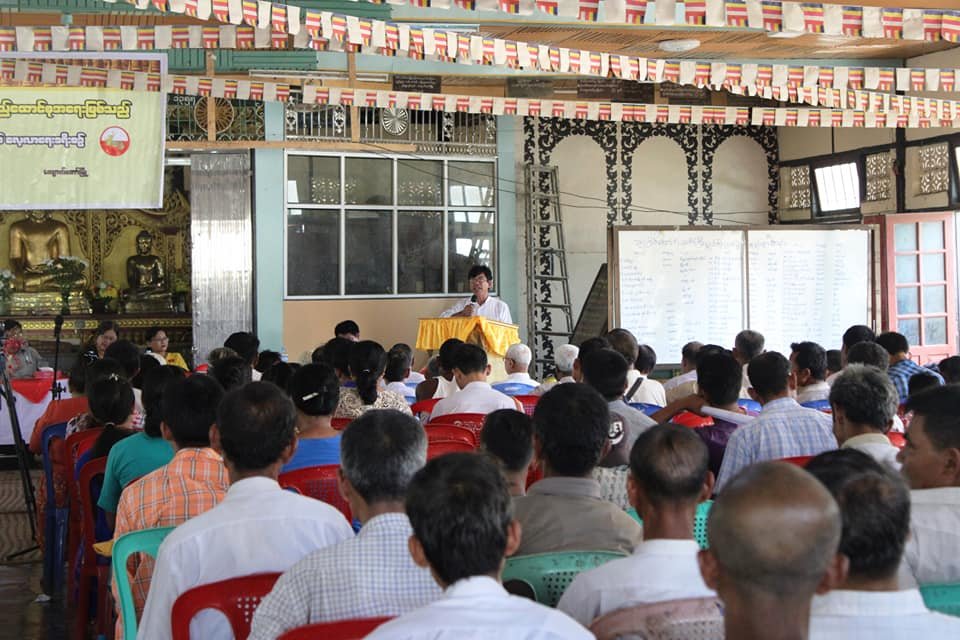 Meeting with Kyawtaw villagers (1)