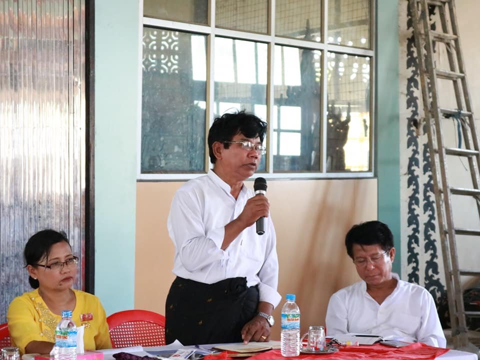 Meeting with Kyawtaw villagers (9)